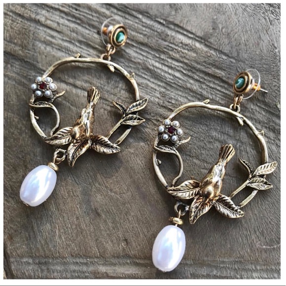 New Vintage Style Bird Earrings - Picture 2 of 5